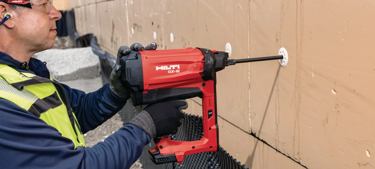 GX-IE XL Gas-actuated Insulation Nailer - Image 2