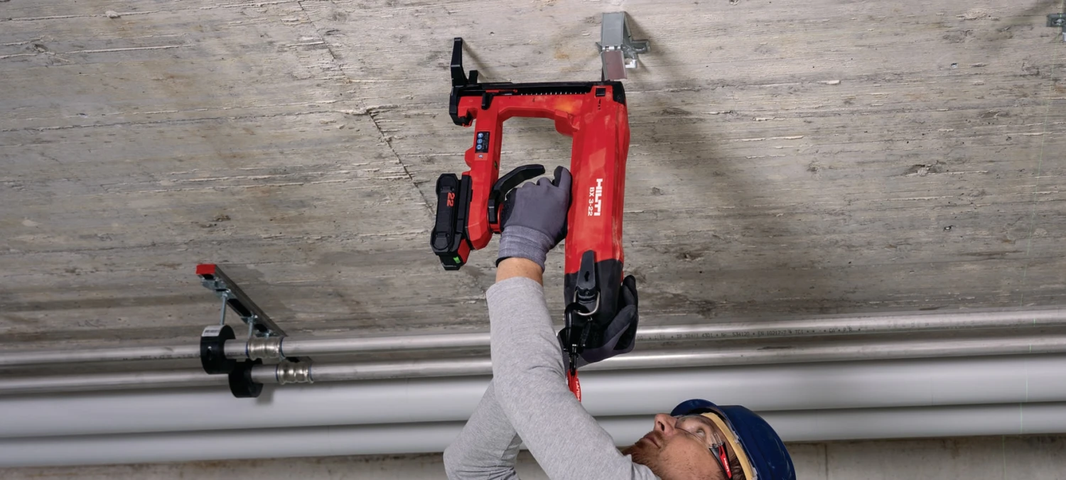 BX 3-ME-22 Cordless Concrete Nailer (M&E Edition) - Image 2
